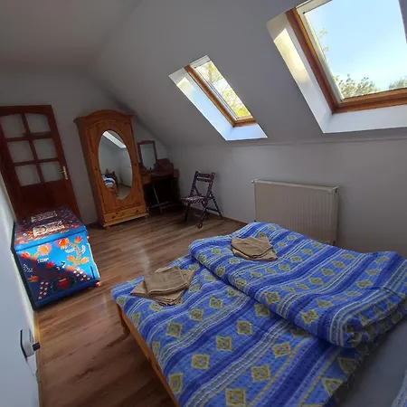 Tulipanos Haz Appartement Velence