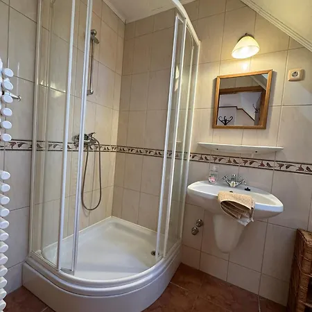 Tulipanos Haz Apartament