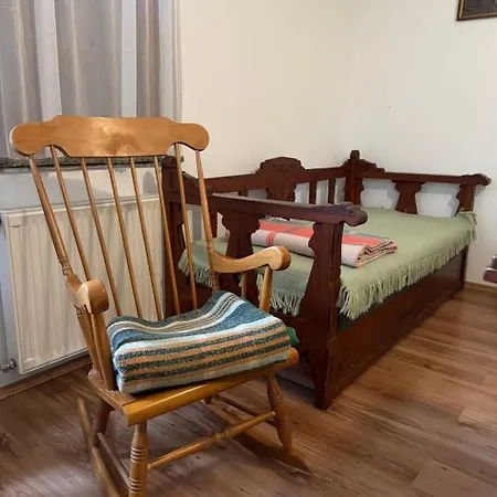 Tulipanos Haz * Velence