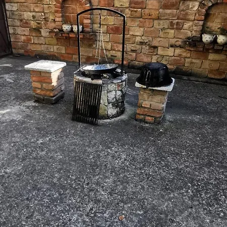 Tulipanos Haz Apartament Velence