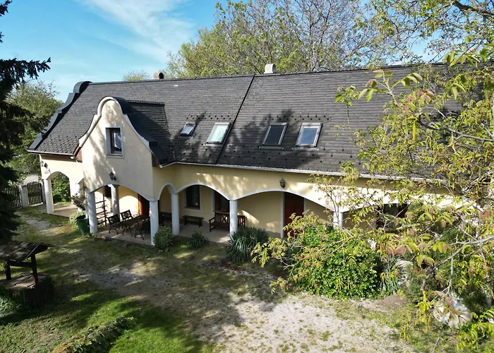 Tulipános Ház Apartman